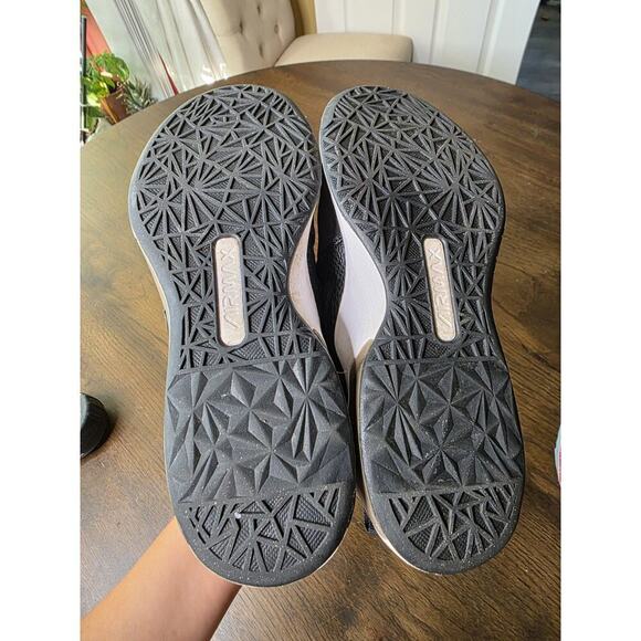 Nike Air Max Bella TR 5 Black Dark Smoke Grey Size 8.5 womens - Picture 10 of 16